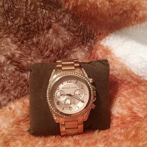 Michael Kors rose gold watch